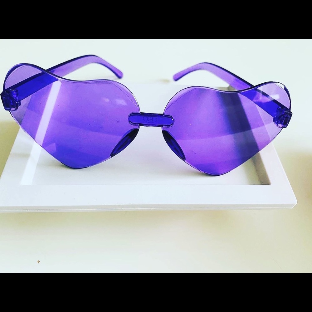 New Purple 💜 shaped Shades
